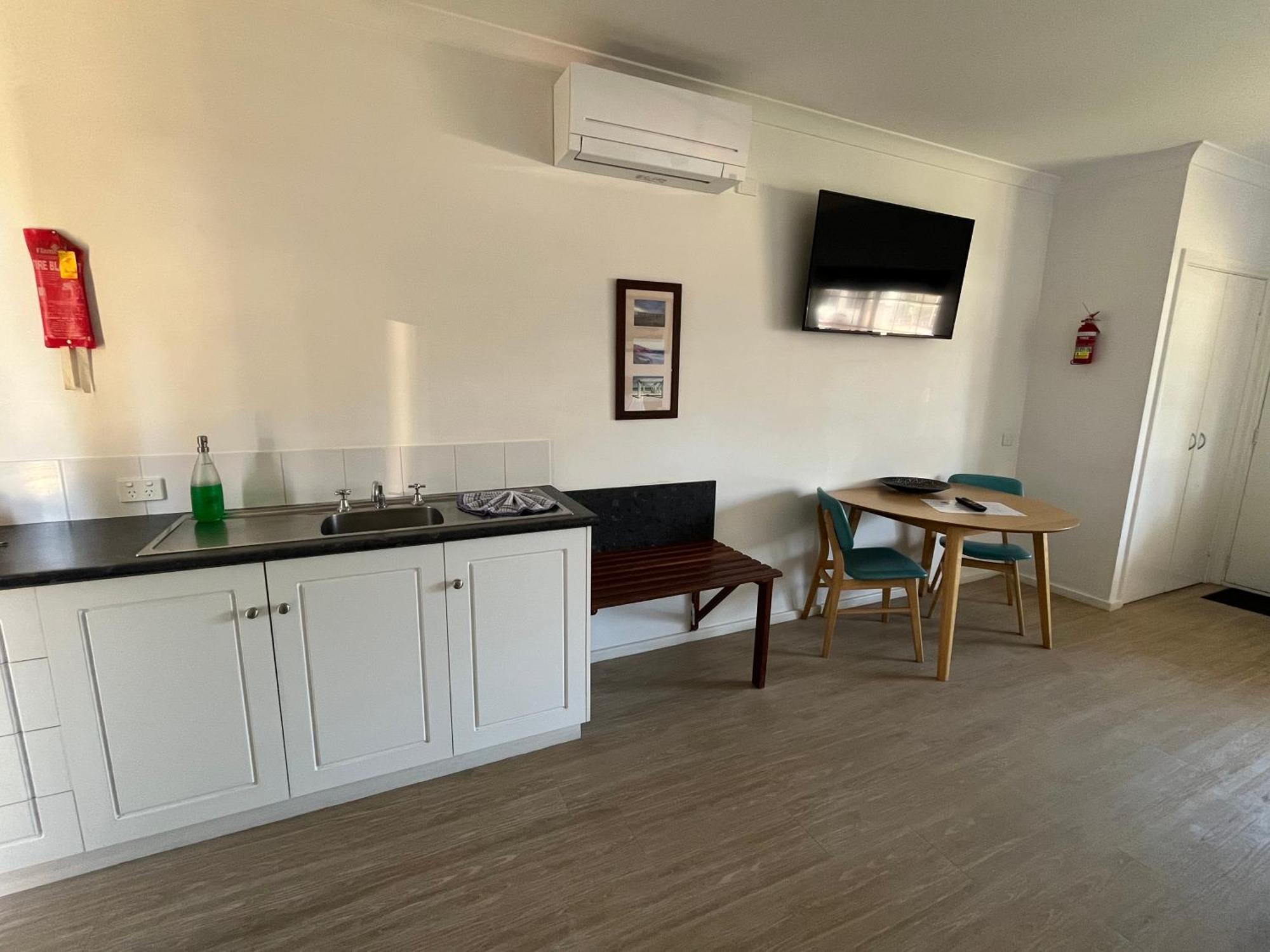 Clearwater Motel Apartments Esperance Exterior foto
